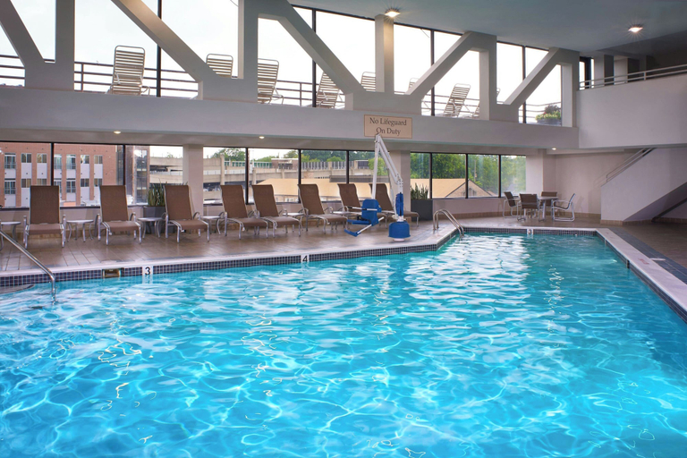 Sport & Beauty 3, Marriott East Lansing at University Place, Ingham