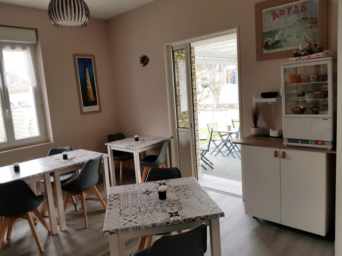 Others 3, The Originals Access, Hotel Corinna, Royan, Charente-Maritime
