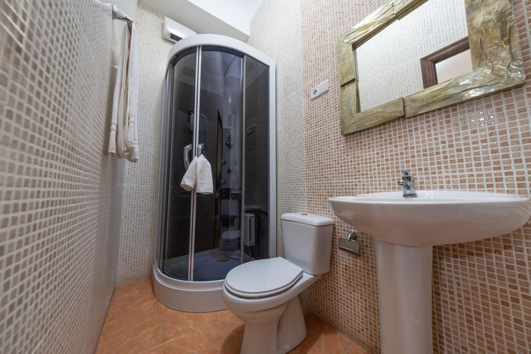 Bathroom, Pirata casco historico, Zamora