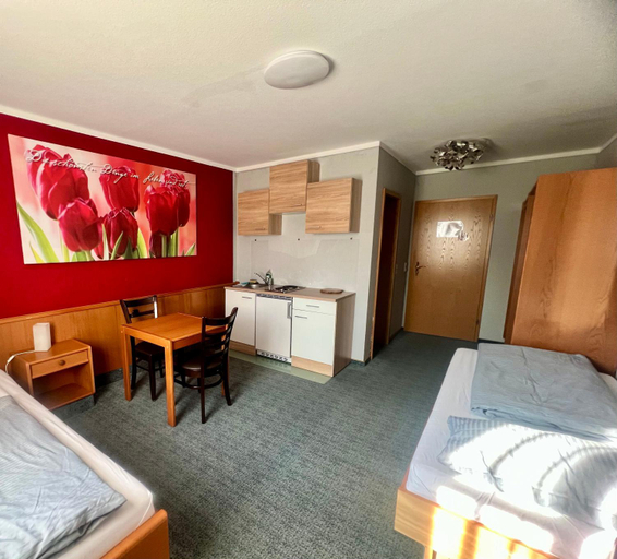 Bedroom 4, Hotel das rot, Lichtenfels