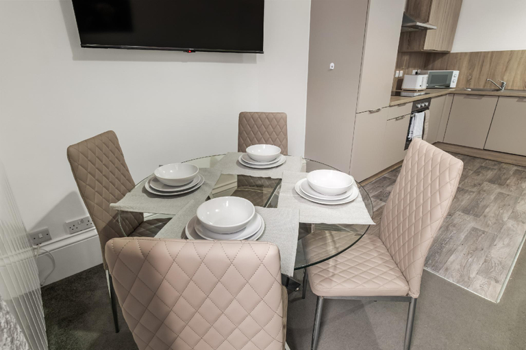 Others 4, Peterhead Pad - SJA Stays - Modern 2 Bed Apartment, Aberdeenshire