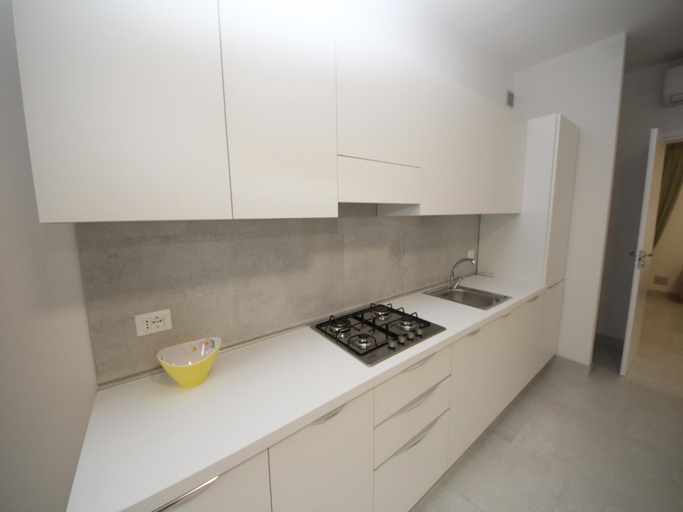 Others 4, Modern apartment near the beach, Rovigo