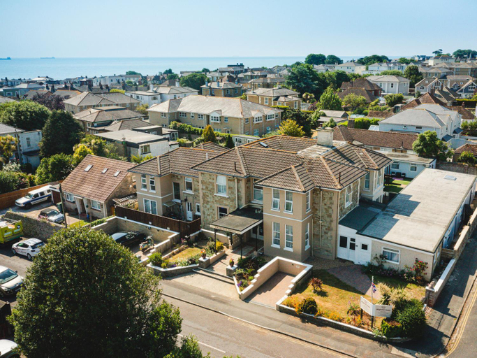 Others 5, The Wighthill, Isle of Wight