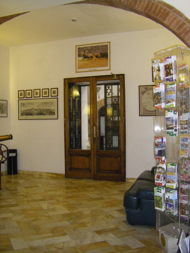 Public Area 2, Albergo Cannon d'Oro, Siena