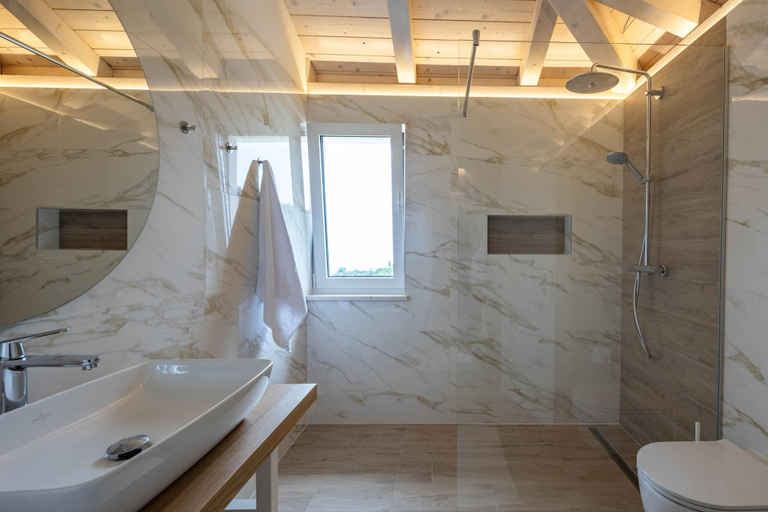 Bathroom 4, Luxury Villa Dana Indoor Pool and Sauna, Matulji