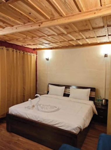 Room 3, Veda Cottage, Uttarkashi