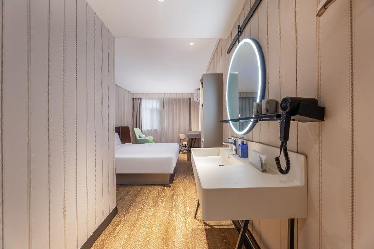 Bathroom 4, Hanting Hotel Zhangjiagang Golden Port, Suzhou