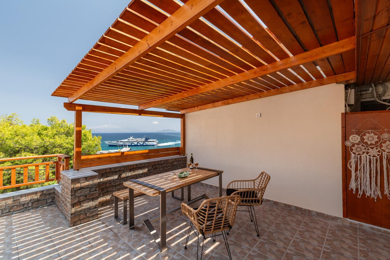 Others 4, CALDERA close to the port, airport & Athens, Attica