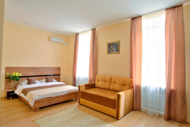 Others 5, Sunday Apart Hotel, Shevchenkivs'kyi