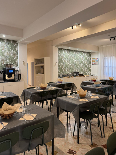 Food & Drinks 4, Hotel Eureka, Rimini