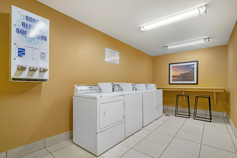 Bathroom 4, Best Western St. Francisville Hotel, West Feliciana