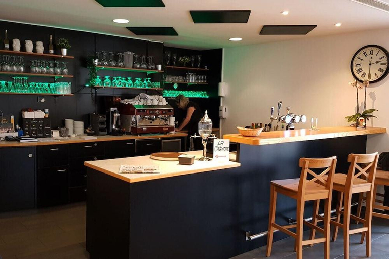 Food & Drinks 3, Hotel de Ville, Val-de-Travers