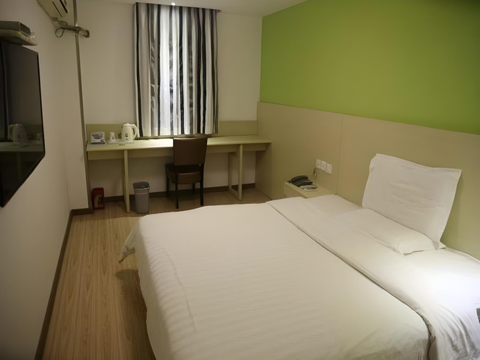 Bedroom 3, 7 Days Inn Nanjing Gaochun Metro Station, Nanjing