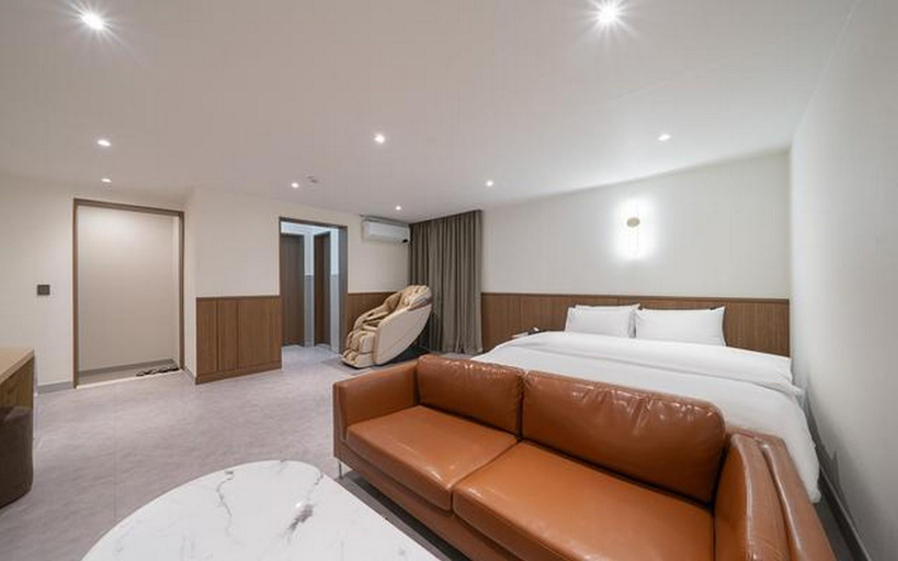 Bedroom 3, Incheon Bupyeong Lounge Seven, Gyeyang