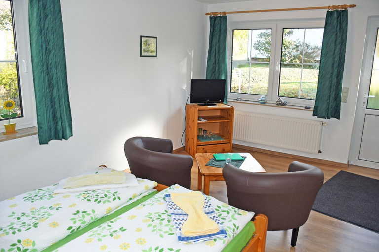 Bedroom 3, Pension Seeperle, Vorpommern-Rügen
