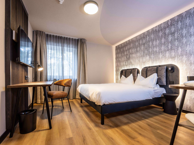 Bedroom 3, ibis Styles Aalen, Ostalbkreis