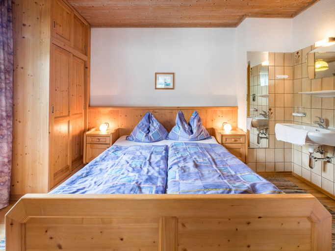 Bedroom 2, Chalet in Fugen near Spieljoch Lift, Schwaz