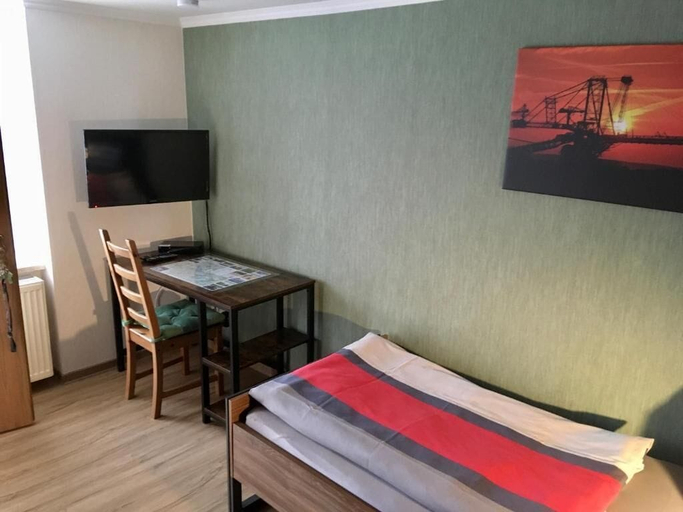 Bedroom 2, Gasthaus Stuckatz, Elbe-Elster