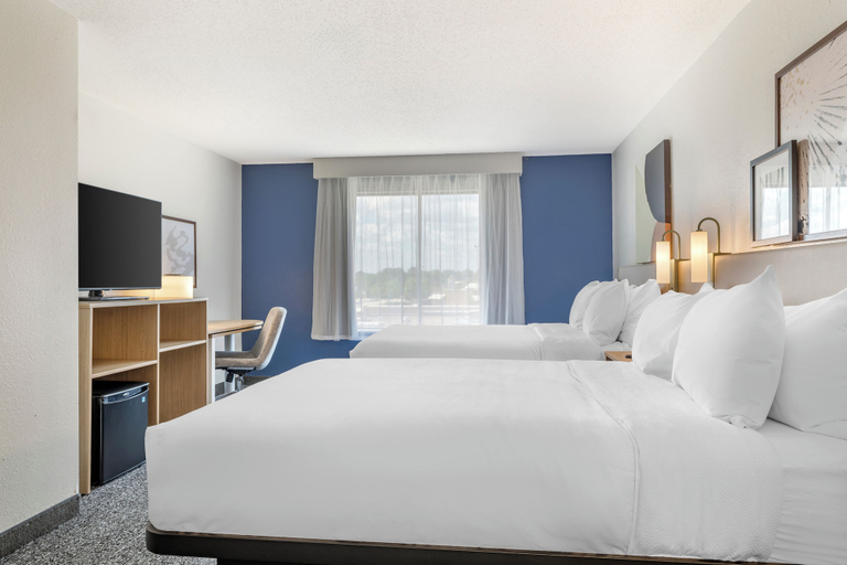 Bedroom 3, Spark by Hilton La Crosse Onalaska, La Crosse