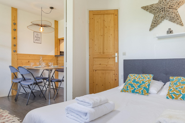 Room 2, Chamonix Sud - Chamois Blanc 512, Haute-Savoie