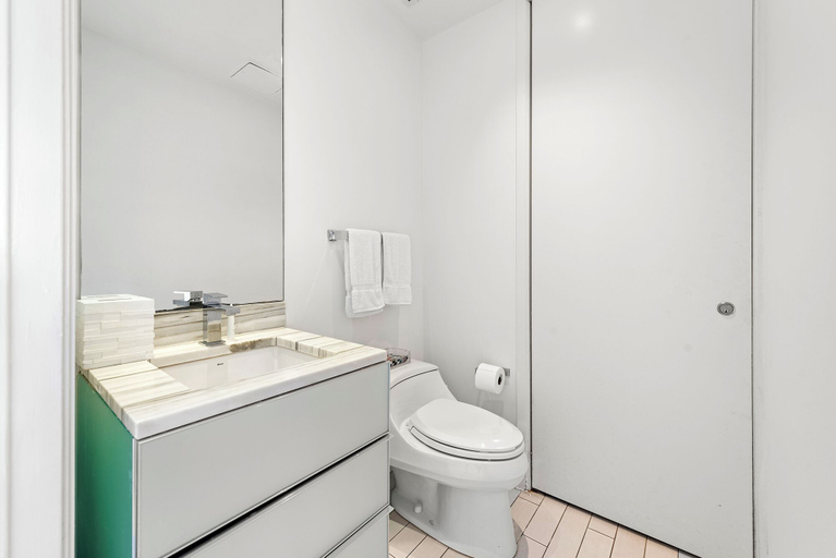 Room 2, Luxury Vacation Rentals in South Beach by LRMB, Miami-Dade