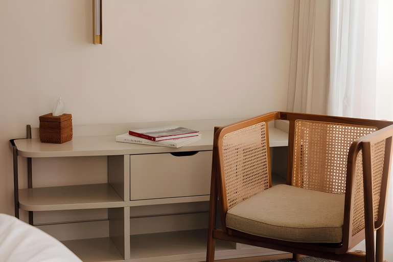 Public Area, Ikonik Jean Medecin, Alpes-Maritimes