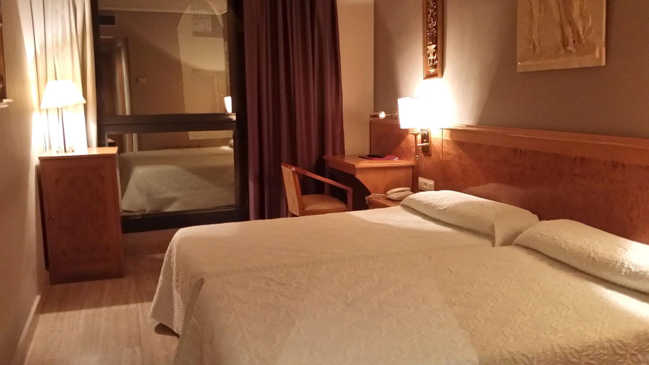 Bedroom 2, Hotel San Polo, Salamanca