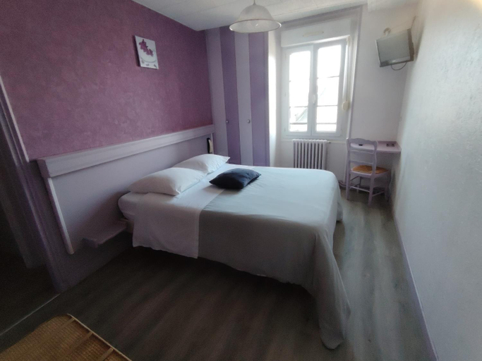 Bedroom, A La Porte Saint Jean, Creuse