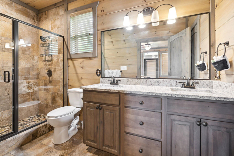 Bathroom, Gorgeous Cabin w Hot Tub Firepit Gameroom, Sevier