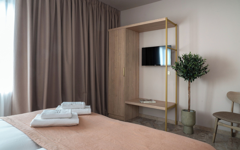 Bedroom 4, Num Suites & Lofts Athens, Attica
