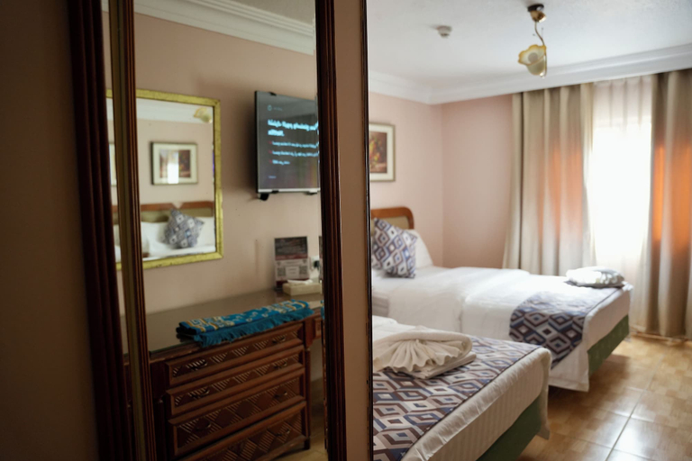 Bedroom 3, Mass Plaza Hotel, Aqaba