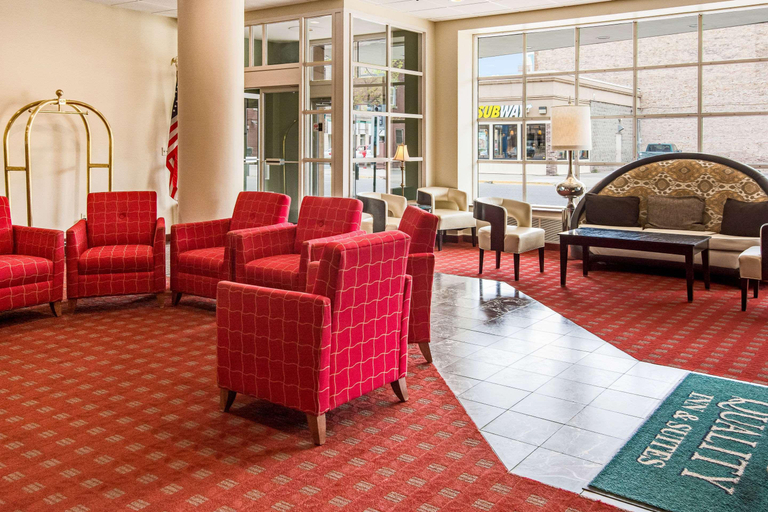 Public Area 2, Quality Inn & Suites Virginia MN, Saint Louis