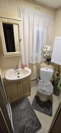 Bathroom 4, ZAJAZD ALBATROS Rzeszow APARTAMENTY SPA, Rzeszów