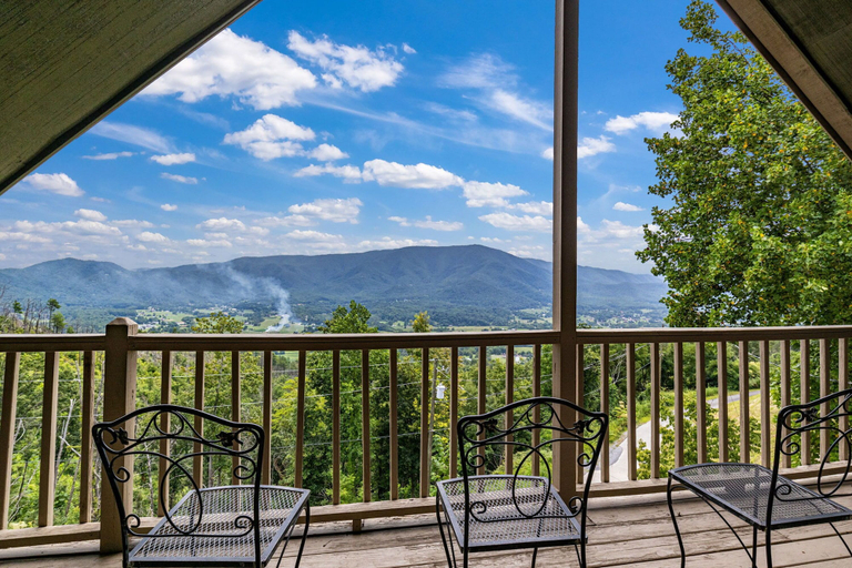 Others 4, 4BR Mountain View Cabin, Sevier