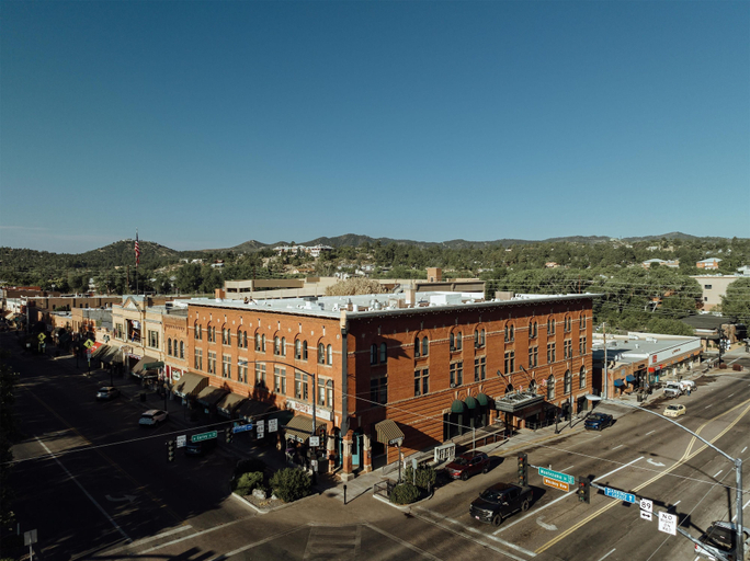 Exterior & Views 2, Hotel St. Michael, BW Premier Collection, Yavapai
