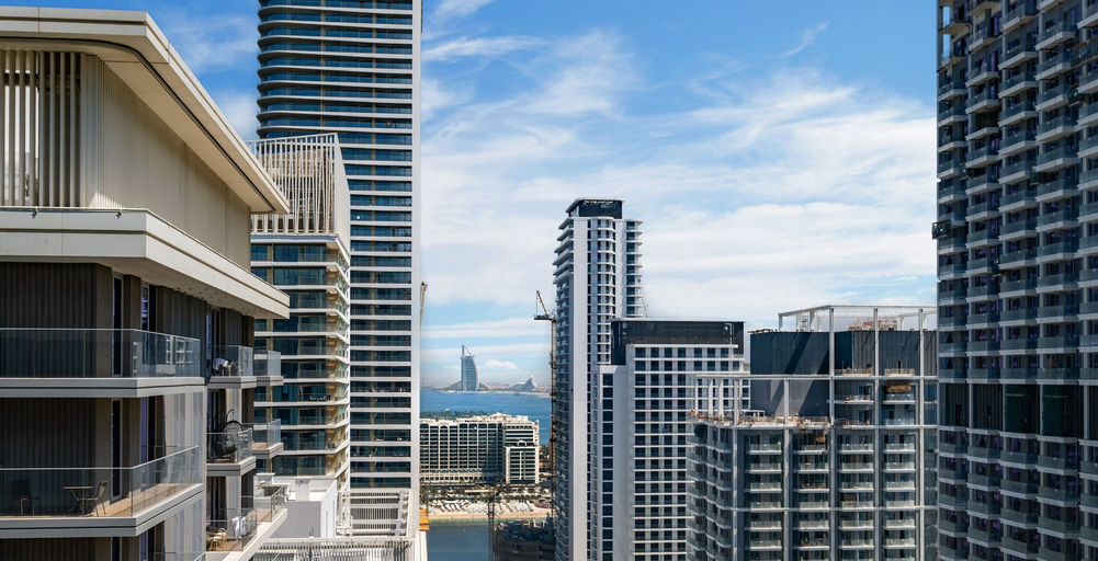 View from property 4, LUX The Beach Vista Dubai Eye View Suite, Dubai