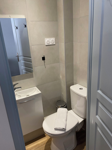 Bathroom 5, L'App-Art, Alpes-Maritimes