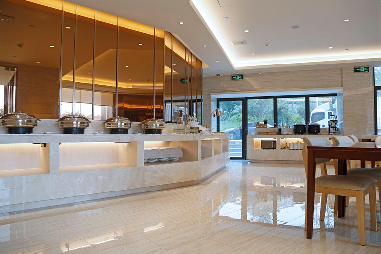 Food & Drinks 5, JI Hotel Xiamen SM Plaza Chenggong Avenue, Xiamen