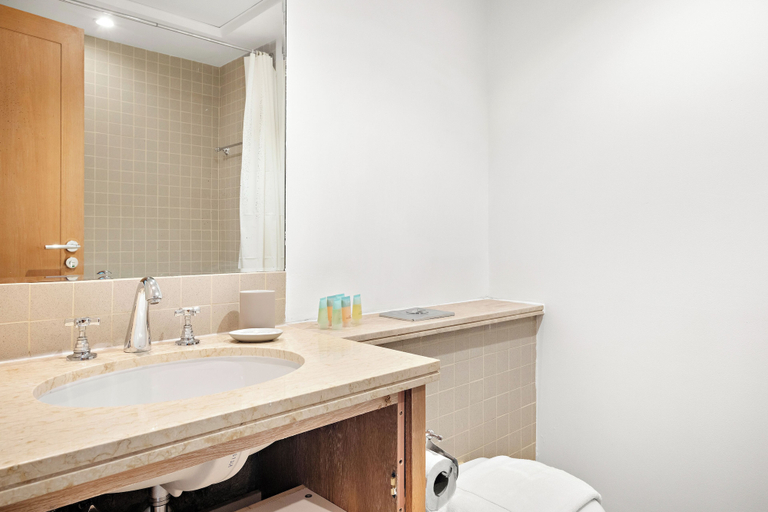 Bathroom 5, Silkhaus The Residences, Downtown Dubai, Dubai