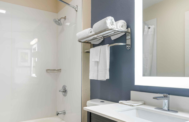 Bathroom 4, Extended Stay America Suites Arlington Six Flags, Arlington