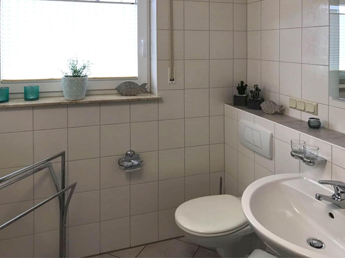 Bathroom, Ferienwohnung in Willingen mit Terrasse, Waldeck-Frankenberg