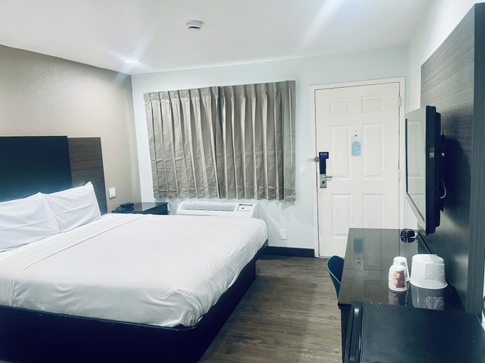 Bedroom 3, Motel 6 San Bernardino, CA - North, San Bernardino