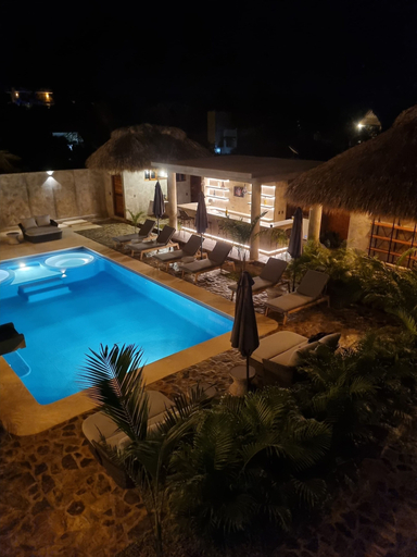 Bar (on property) 4, Hotel Boutique Pikiliki, Dist. Pochutla