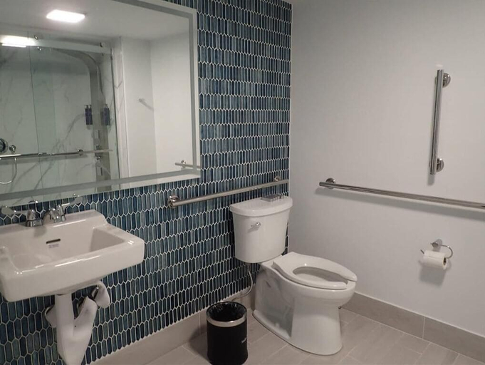 Bathroom, Blue – A Modern Hotel, an Ascend Collection Hotel, Hampden