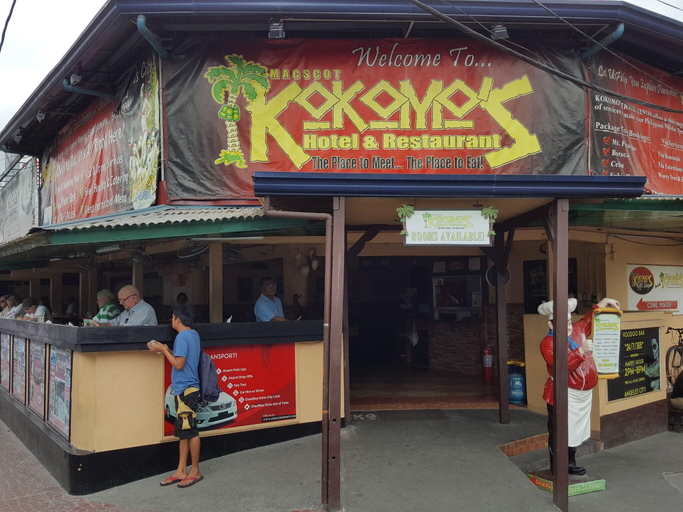 Exterior & Views 2, Kokomos Hotel & Restaurant, Mabalacat