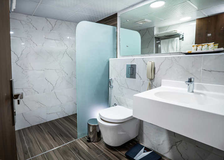 Bathroom 4, Marbella Resort, Sharjah City