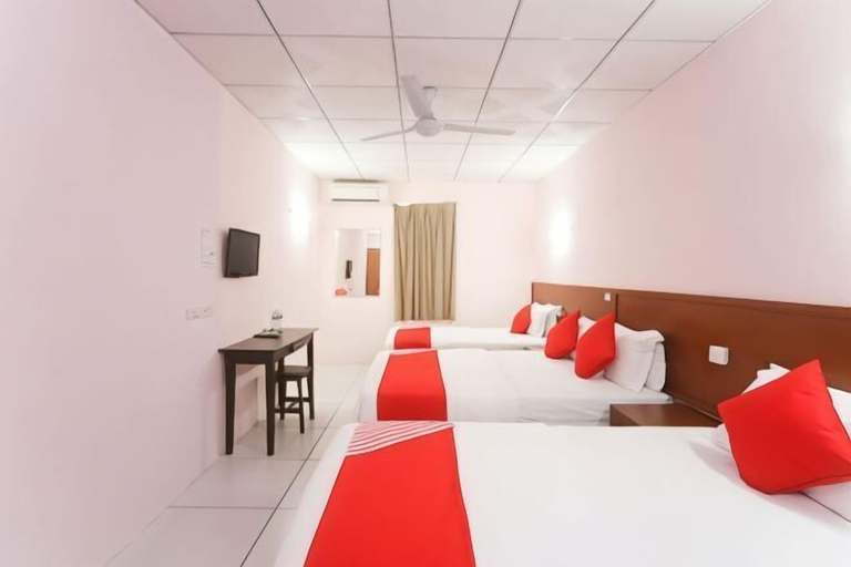 Bedroom 3, Aristo Hotel 81, Kota Kinabalu