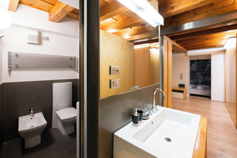 Bathroom 4, Residenza Balena, Verona