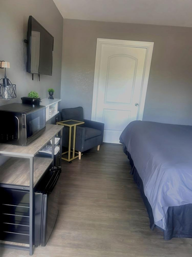 Bedroom 5, Hotel Manning SC, Clarendon