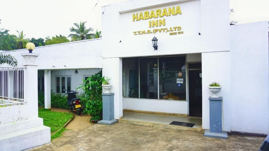 Exterior & Views 2, Habarana INN, Palugaswewa